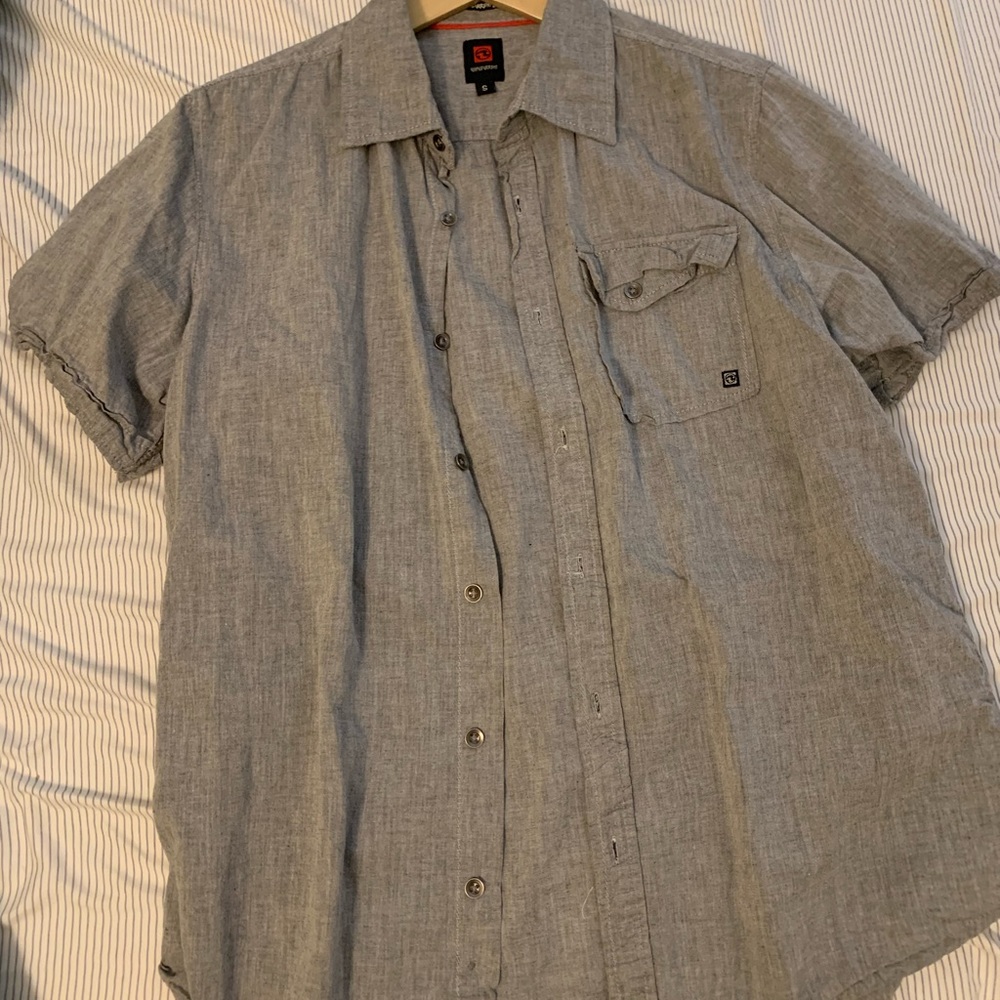 Ocean current button up. Grey. Size S